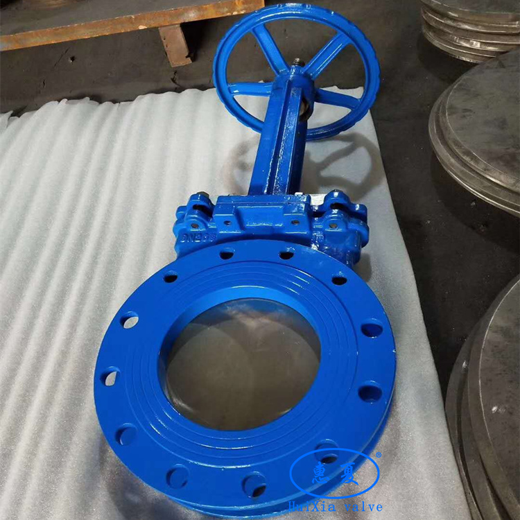 <b>�����l�y</b>